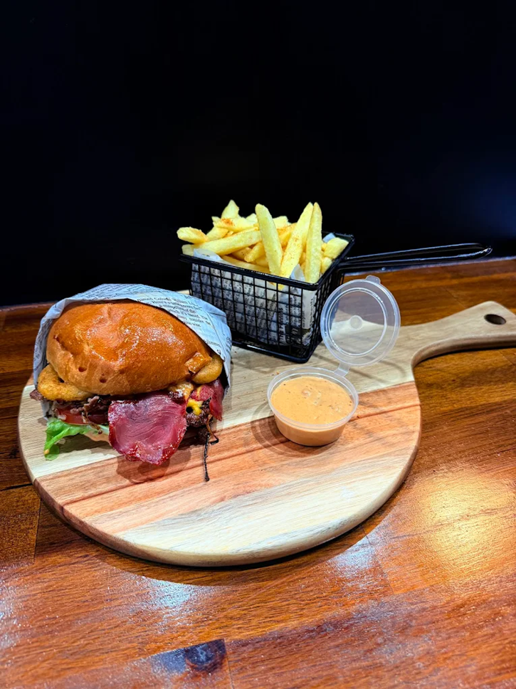 Cover - Burgers in shepparton VIC