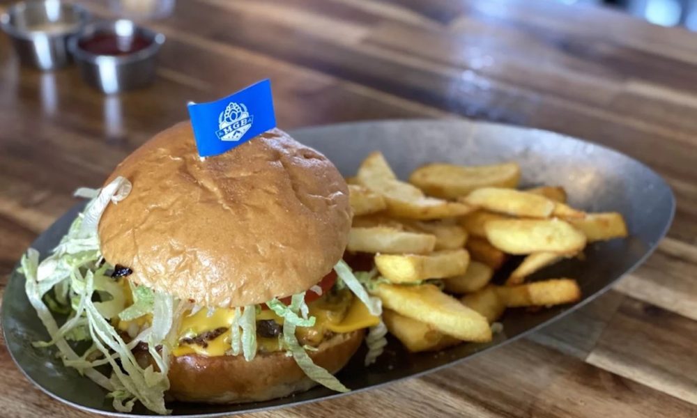 Cover Mount Gambier Burger